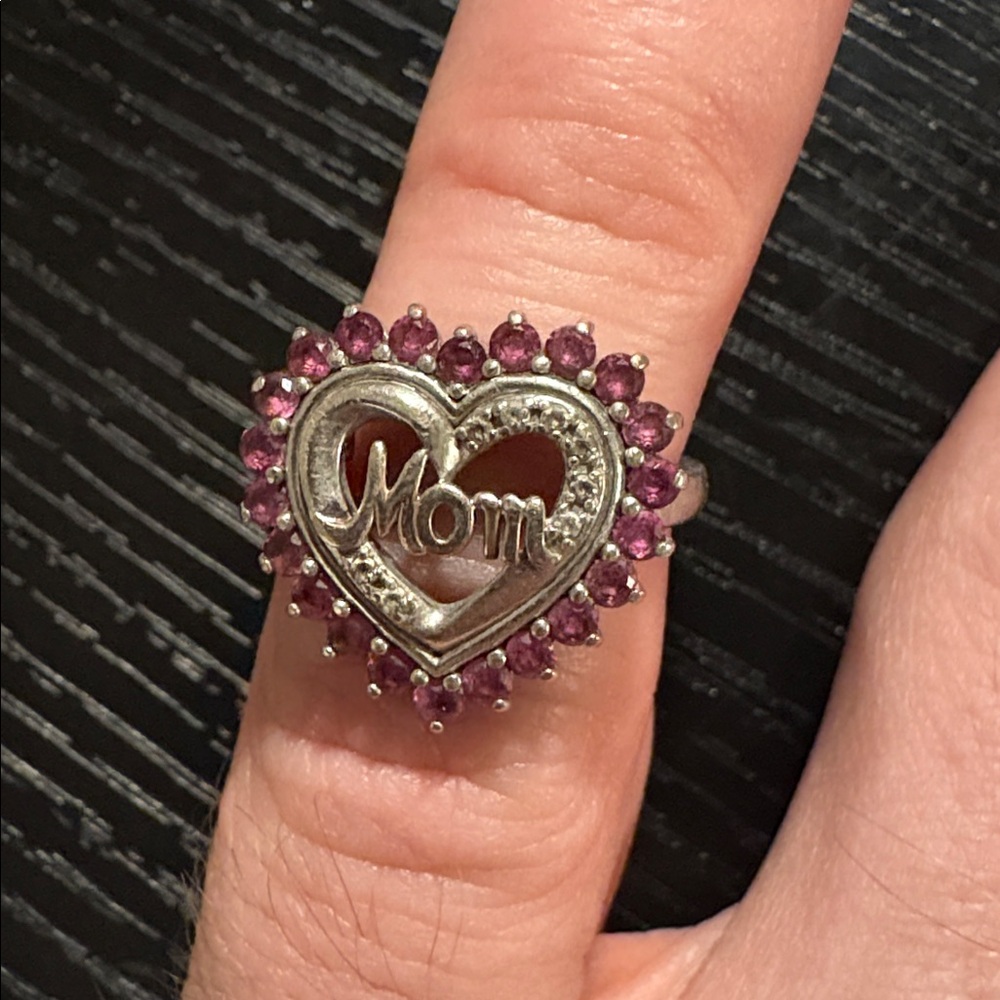 Silver ring “Mom” women’s size 6